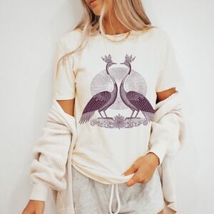 Double Head Bird Engraving Graphic Tee Classic Line Art Design